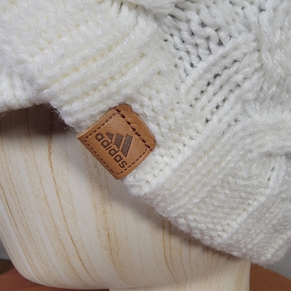 Adidas White Cable Knit Cap with Brim Fleece lined Winter Warm Cozy Women's OS - Picture 5 of 13